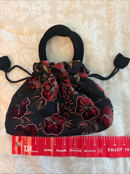 unknown Handbags - Embroidered Black Satin Mini Drawstring Bag with Red Floral Accents
